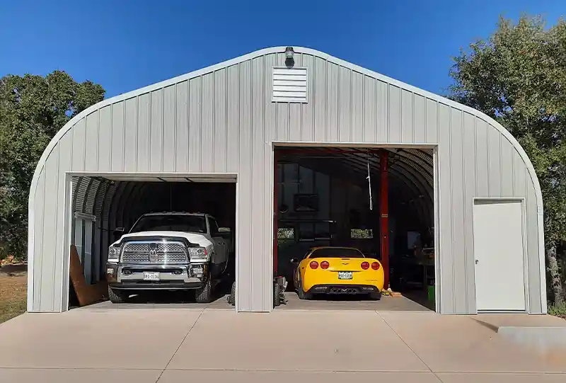LOOKING TO BUY A GARAGE FROM KANDY